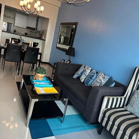 Suites De Marina Manila With Netflix Екстер'єр фото