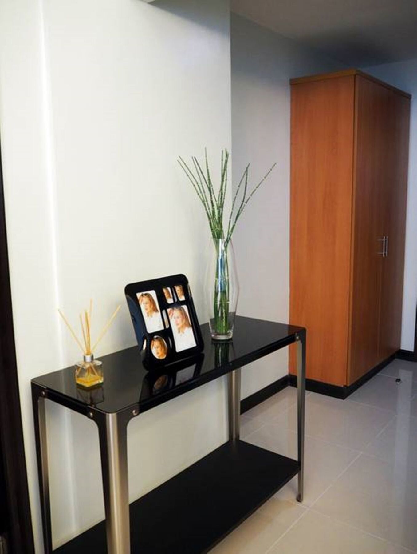 Suites De Marina Manila With Netflix Екстер'єр фото
